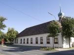 Centrum vinařské obce Horitschon s tamní vinotékou / Horitschon, Mittelburgenland (Rakousko). Autor: Vinothek Horitschon.