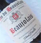 Láhev Beaujolais 2001 Appellation Beaujolais Controlée (AOC) - Jean Deville, Francie v detailu