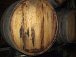 Jeden ze starých sudů typu barrique objemu 500 litrů pro školení červených vín ve Vinařství Plešingr (19.1.2013)