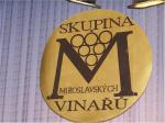 Znak místních vinařů.