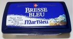 Krabička sýru „Marbleu - Bresse Bleu“.